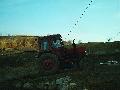 Plyra a traktorral:)
